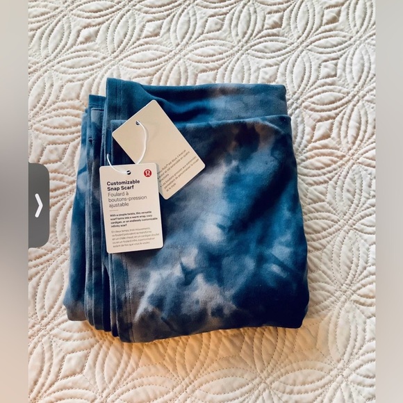 NWT Lululemon Customizable Snap Scarf Diamond Dye Lunar Rock True Navy - Picture 5 of 5